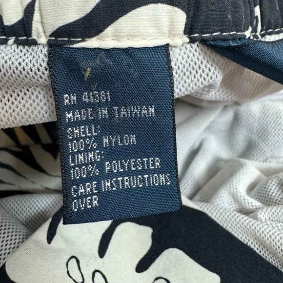 POLO Ralph Lauren MENS Size Large black Hawaiian themed Swim trunks - Picture 5 of 8